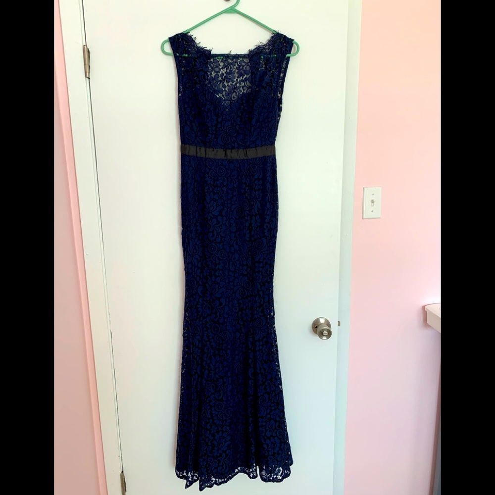 Formal dress size 0/2